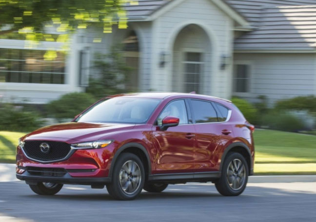 Honda CR-V và Mazda CX-5 - cuộc so kè khốc liệt